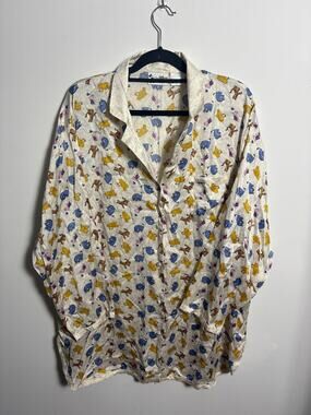 Vintage Walt Disney World 100% Silk Winnie the Pooh Button Up Shirt XL Disney